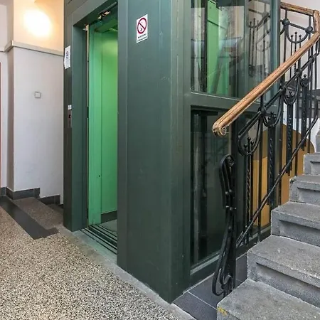 Appartement Feel At 2 Toilets Praag